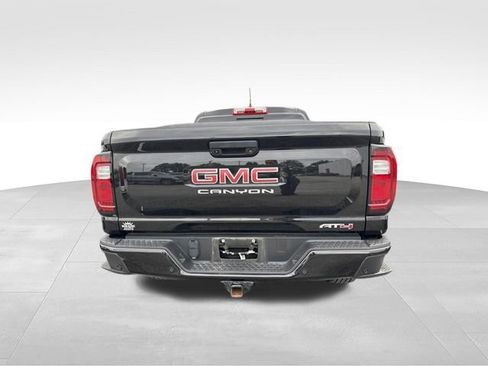 Used 2025 GMC Canyon AT4 w/ Technology Plus Package AWD/4WD image 7