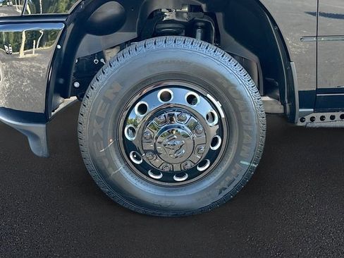 New 2026 RAM 3500 Big Horn AWD/4WD image 20