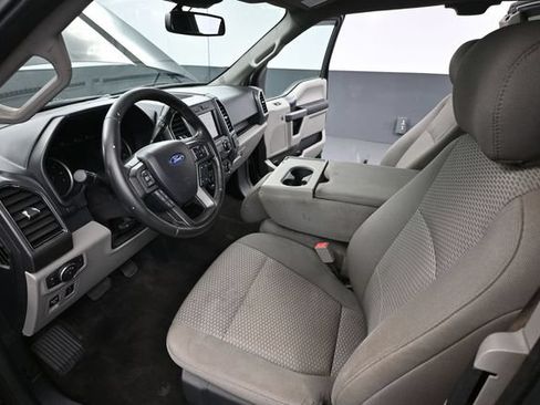Used 2019 Ford F150 XLT w/ Equipment Group 302A Luxury AWD/4WD image 23