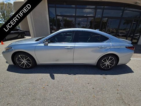 Used 2022 Lexus ES 350 w/ Premium Package FWD image 5