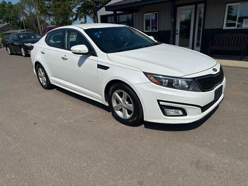 Used 2014 Kia Optima LX FWD image 2