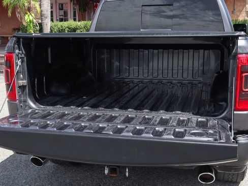 Used 2022 RAM 1500 Laramie w/ Sport Appearance Package AWD/4WD image 9