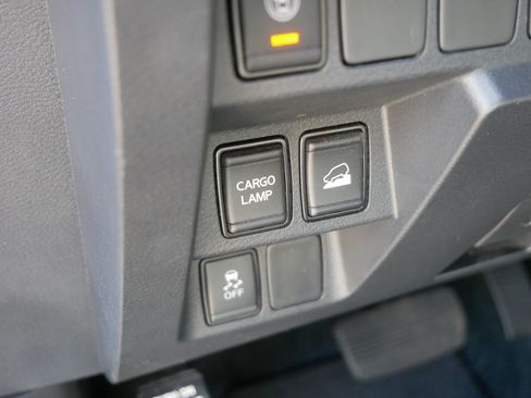 Used 2023 Nissan Frontier SV w/ Midnight Edition Package AWD/4WD image 23