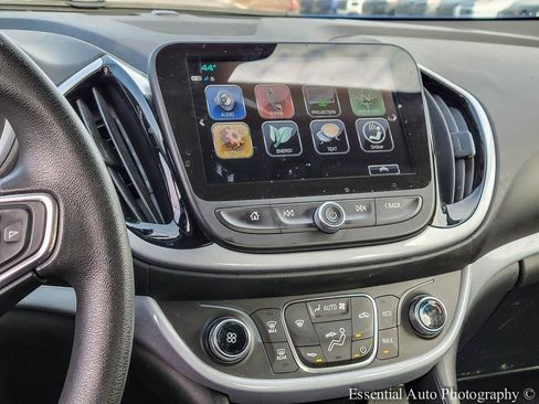 Used 2018 Chevrolet Volt LT image 12
