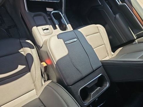 New 2026 GMC Sierra 2500 Denali w/ Denali Reserve Package AWD/4WD image 23