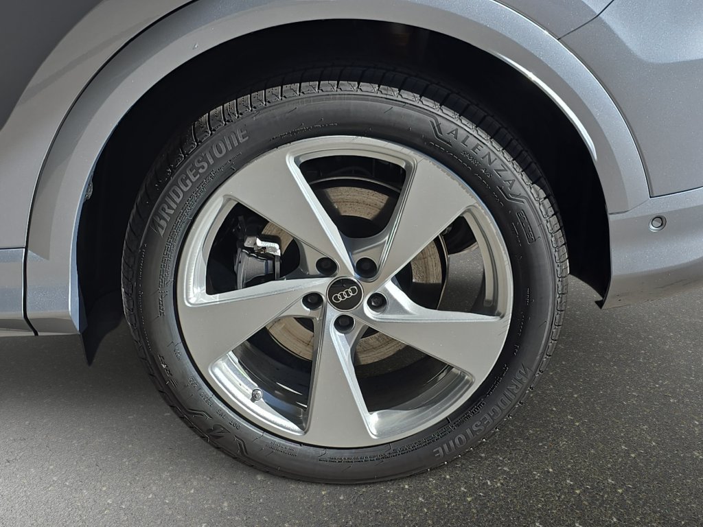 New 2026 Audi Q5 Prestige AWD/4WD image 32