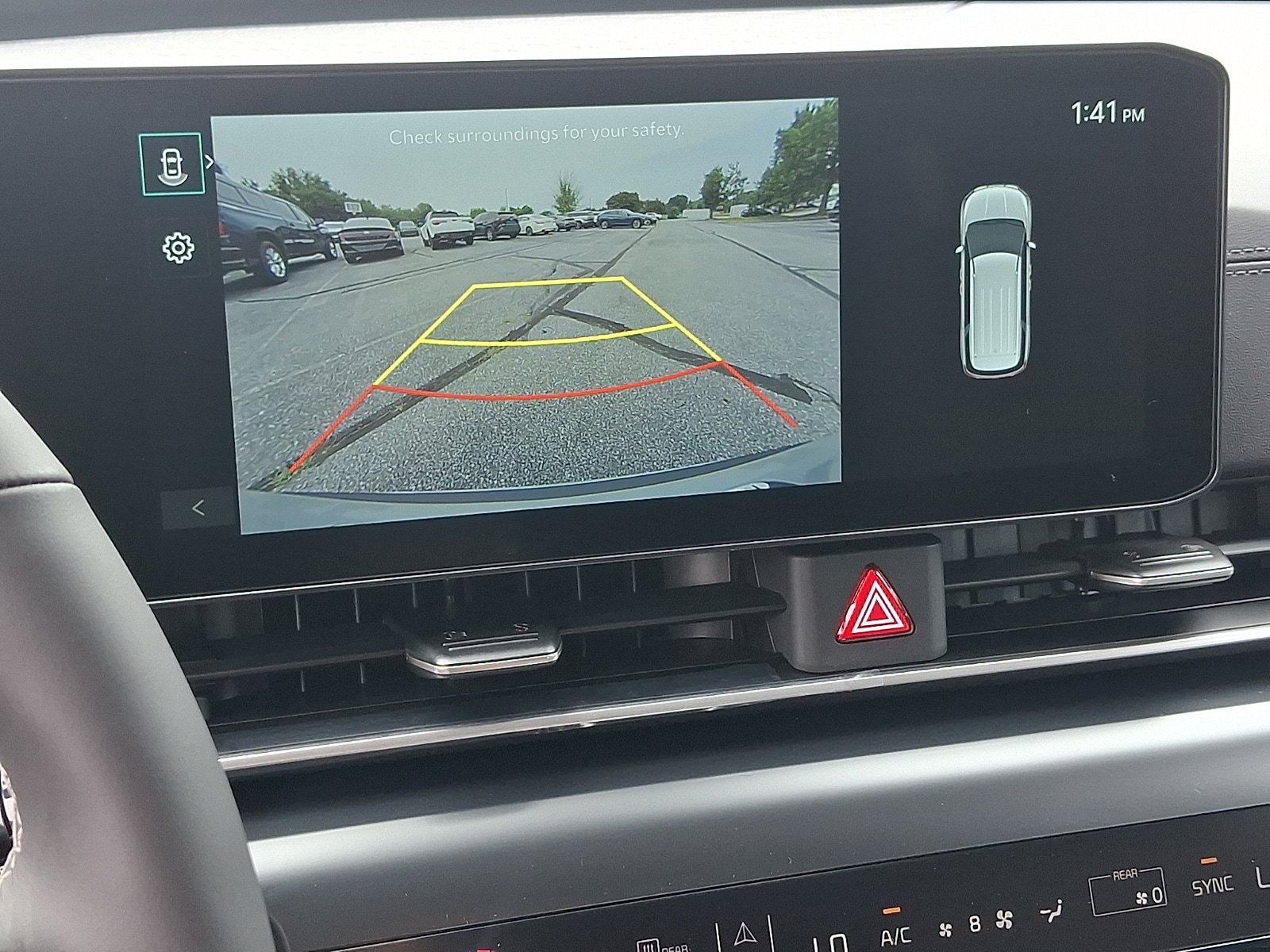 New 2027 Kia Carnival LX FWD image 14