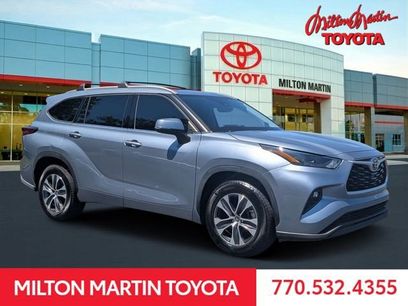 Used 2022 Toyota Highlander XLE