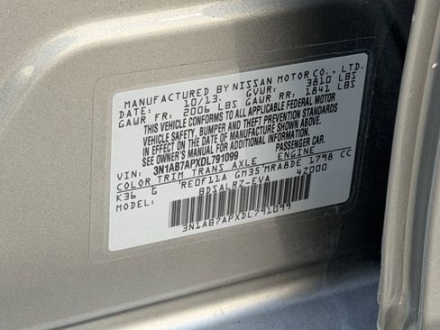 Used 2013 Nissan Sentra SR FWD image 28