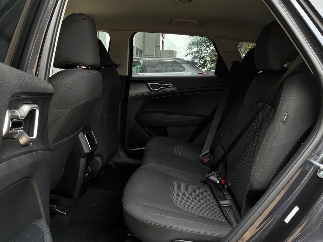 Used 2026 Kia Sportage LX FWD image 11
