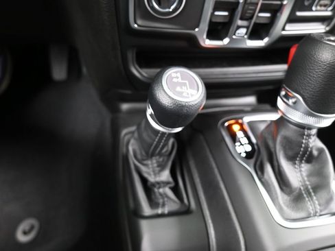 New 2026 Jeep Gladiator Sport image 20