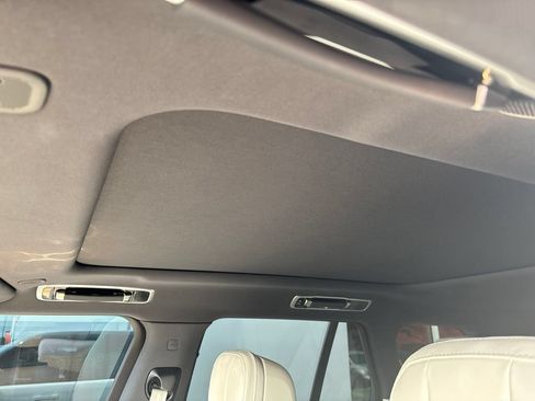 Used 2023 Land Rover Range Rover SE AWD/4WD image 6
