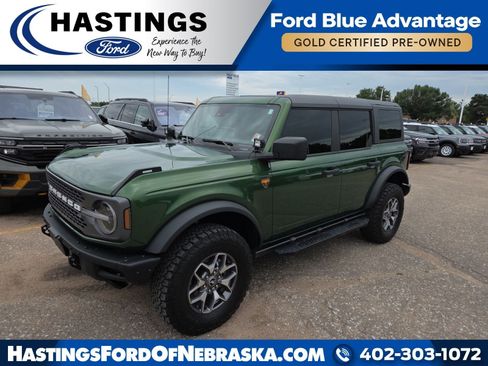 Certified 2024 Ford Bronco Badlands AWD/4WD image 1