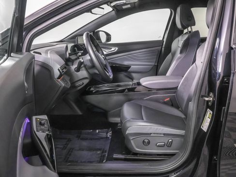 Used 2023 Volkswagen ID.4 Pro S image 7