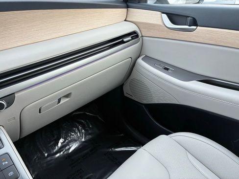 Used 2024 Hyundai Palisade Limited image 39
