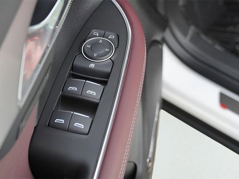 New 2026 Buick Envision Sport Touring image 22