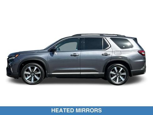 Certified 2024 Honda Pilot Touring image 10