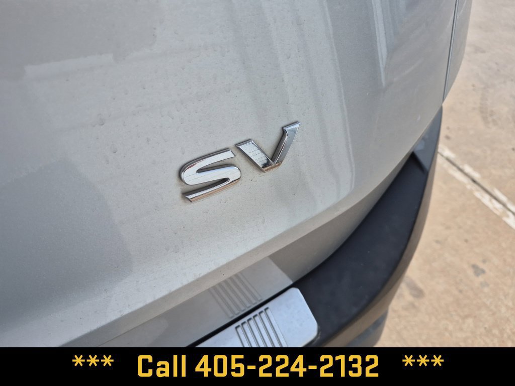 Used 2023 Nissan Rogue SV FWD image 16