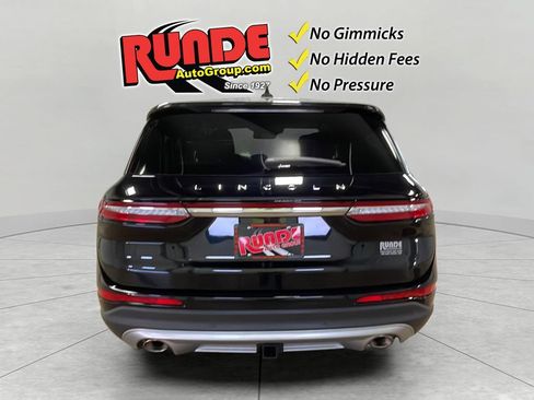 Used 2024 Lincoln Corsair AWD w/ Towing Package image 5