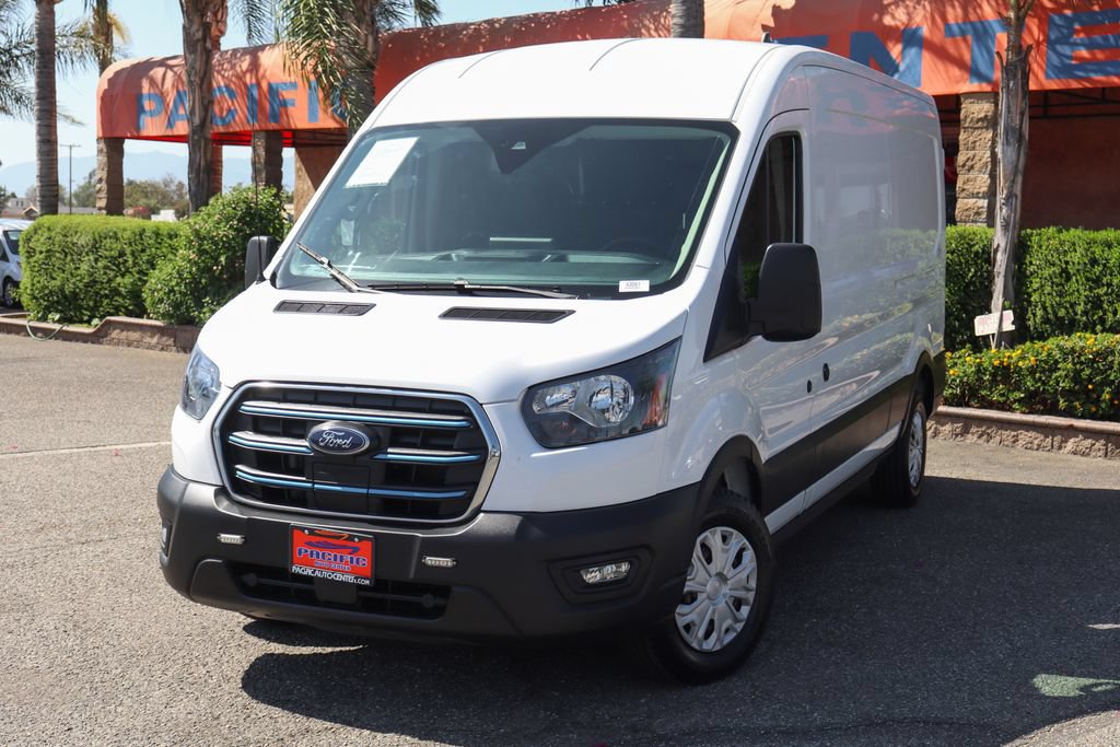 Used 2022 Ford E-Transit Medium Roof RWD image 4