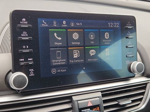 Used 2018 Honda Accord Sport image 16