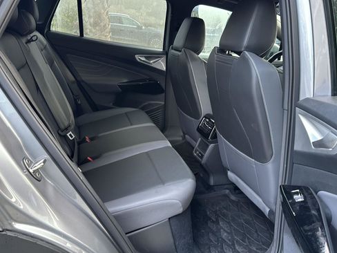 Used 2024 Volkswagen ID.4 S image 14