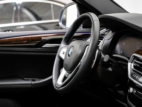 Used 2024 BMW X4 xDrive30i image 18