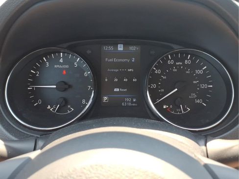 Certified 2022 Nissan Rogue Sport SL w/ Premium Package AWD/4WD image 16