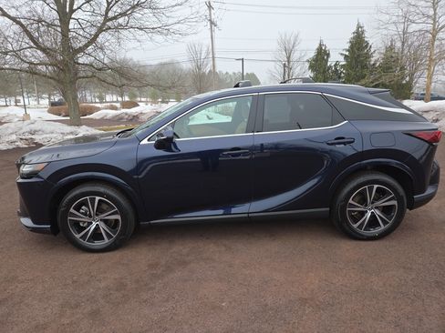 Certified 2024 Lexus RX 350 Premium w/ Accessory Package (Z1) image 6