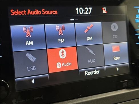 Used 2017 Toyota Sienna XLE Premium image 21