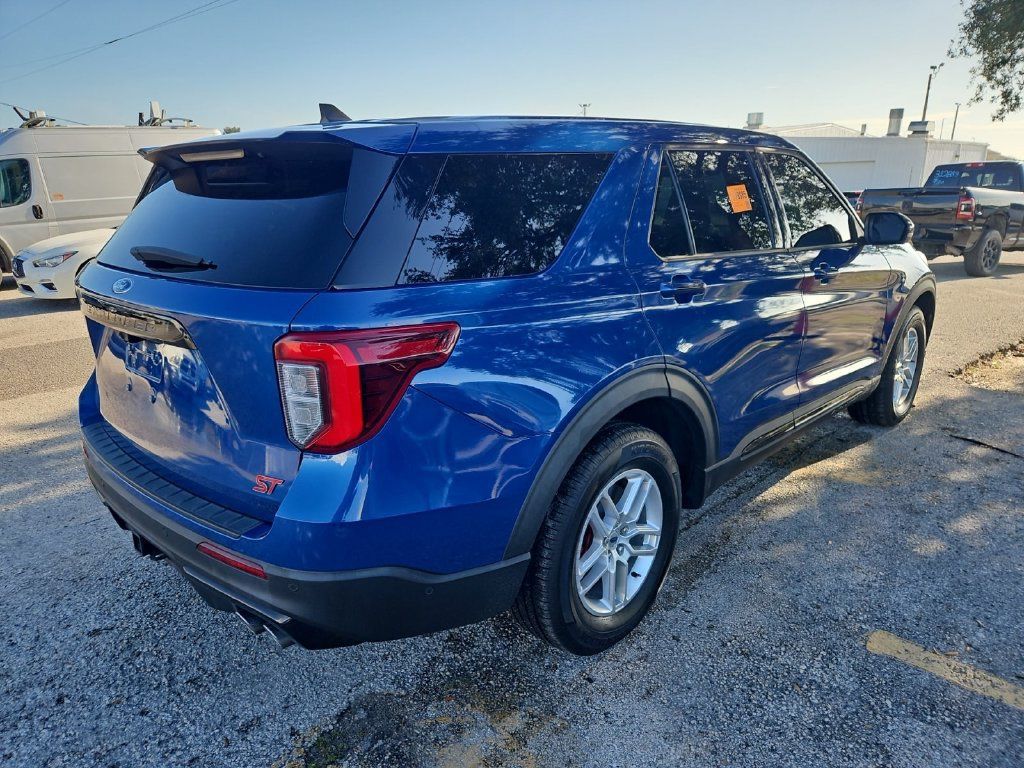 Used 2021 Ford Explorer ST w/ Equipment Group 401A AWD/4WD image 3