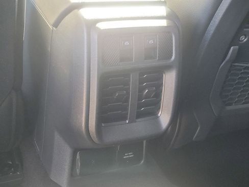 New 2026 Ford Bronco Badlands image 40