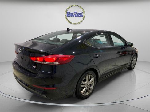 Used 2018 Hyundai Elantra Value Edition FWD image 4