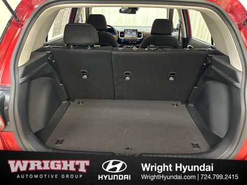 Certified 2025 Hyundai Venue SEL image 14