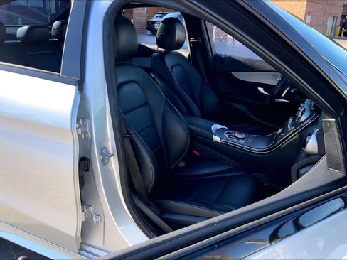 Used 2021 Mercedes-Benz C 300 Sedan image 9