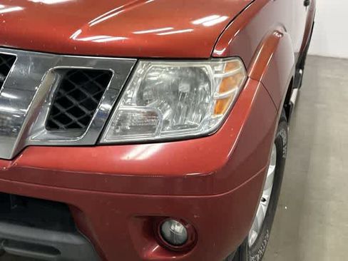 Used 2013 Nissan Frontier SV w/ SV Value Truck Pkg RWD image 31