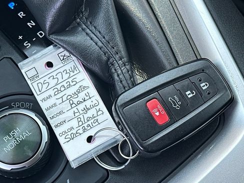 Used 2025 Toyota RAV4 Limited w/ Advanced Technology Package AWD/4WD image 39