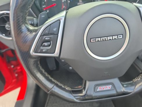 Used 2020 Chevrolet Camaro SS RWD image 20