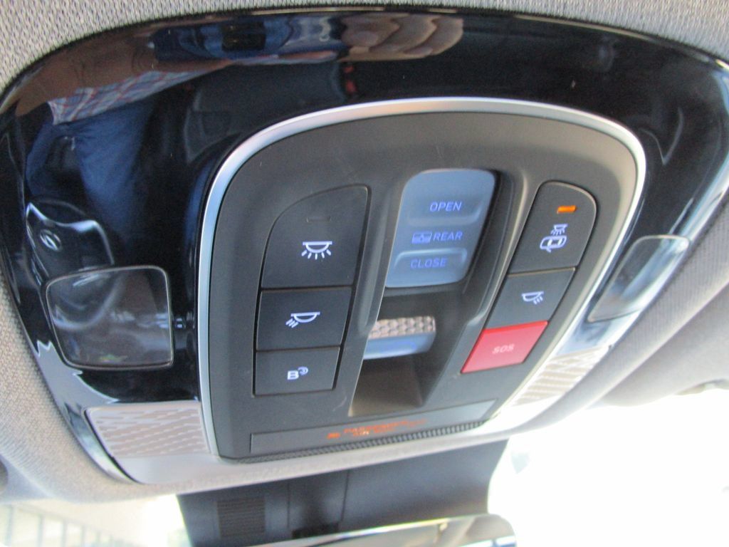 Used 2024 Hyundai Palisade Limited FWD image 48