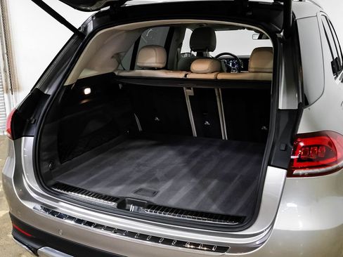 Used 2020 Mercedes-Benz GLE 350 SUV image 47