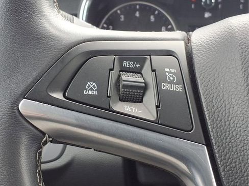 Certified 2022 Buick Encore Preferred w/ Safety Package AWD/4WD image 12