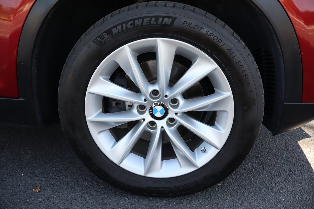 Used 2014 BMW X3 xDrive28i AWD/4WD image 45