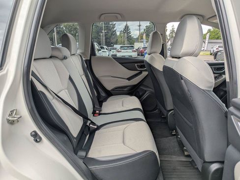Used 2022 Subaru Forester Limited AWD/4WD image 28