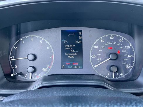 Used 2025 Toyota Corolla SE image 24