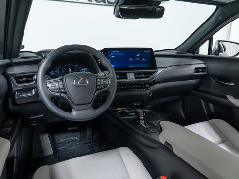 Used 2025 Lexus UX 300h AWD w/ Cold Area Package image 16