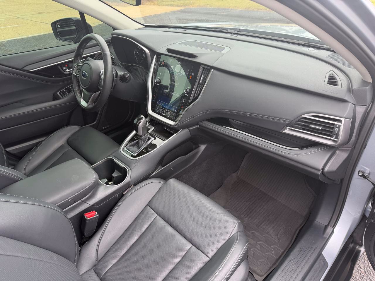 Used 2023 Subaru Outback Limited AWD/4WD image 17