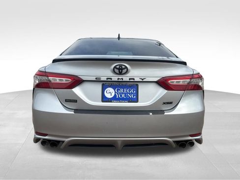 Used 2019 Toyota Camry XSE image 6
