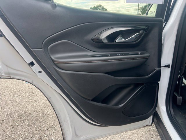 Used 2023 GMC Terrain AT4 w/ LPO, Floor Liner Package AWD/4WD image 20