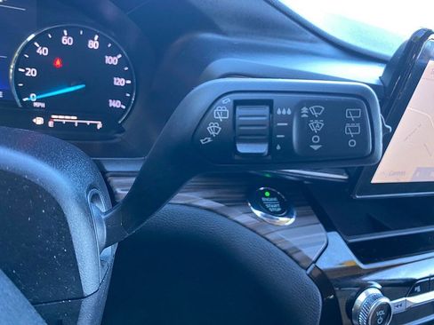 Certified 2021 Ford Explorer Limited w/ Equipment Group 301A image 55