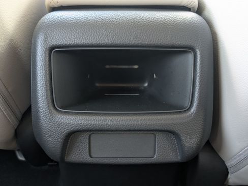 Used 2026 Honda HR-V EX-L image 32
